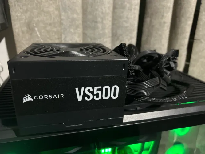 Fonte corsair VS500w