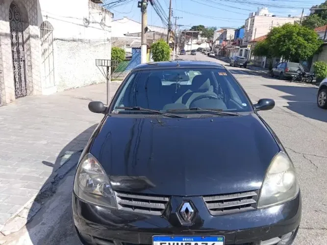 Renault Clio Hi-flex 1.0 16V 5P 2011