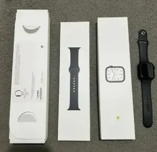 Apple Watch Series 7 - 45mm - Preto