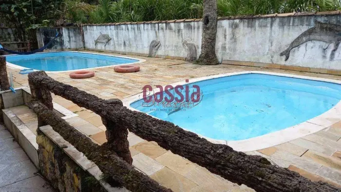 Chácara com 3 quartos, Balneário Garça Vermelha, Peruíbe - R$ 420 mil