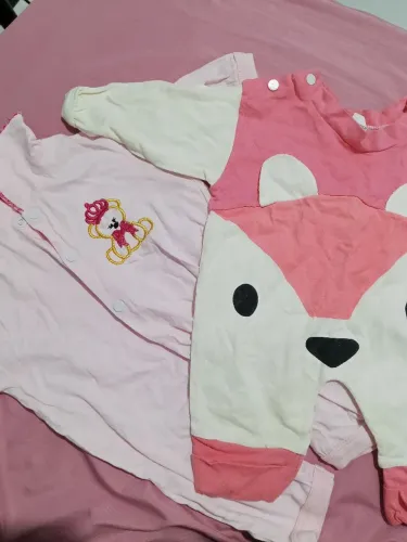 Roupa de bebê menina