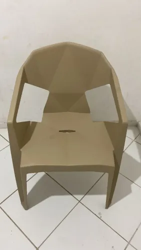 CADEIRAS VARIADAS