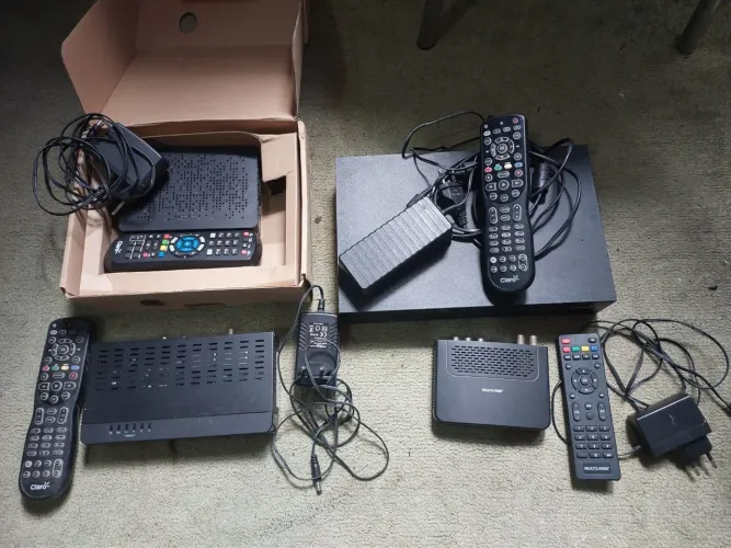Lote 4 Receptores de TV