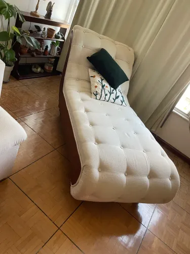 chaise longue