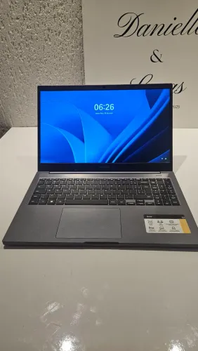 Samsung book na caixa