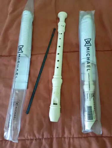Flauta doce Michael Nova