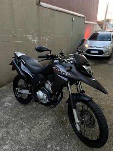 Xre 300 ano 2018