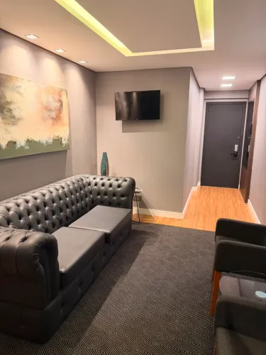 Sala comercial em escritório de advocacia - já com tudo, luz, internet, limpeza, etc