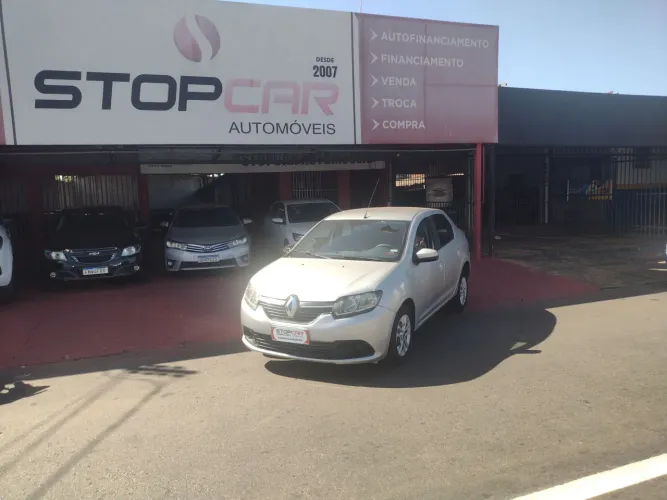 Renault Logan Expression Hi-flex 1.6 8V 4P 2016