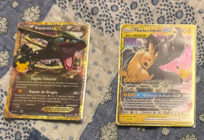 Pikachu e zekrom gx e rayquaza ex 30 anos pokémon