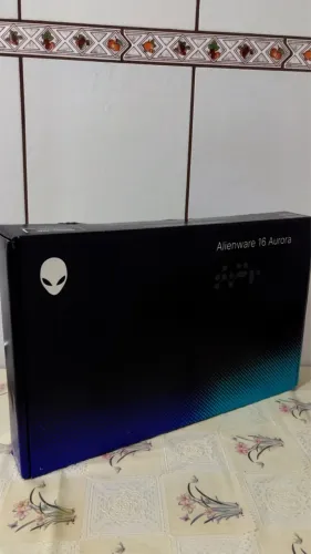 LACRADO - Notebook Gamer Dell Alienware 16 Aurora