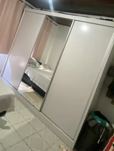 Guarda-Roupa Casal 