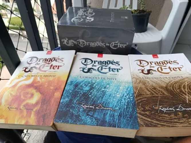 Box dragões de éter 1ª edição autografado pelo autor