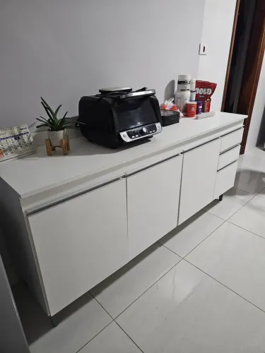 Buffet / armário de cozinha