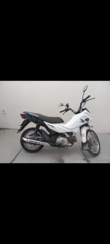 Pop 110, 2018 bem conservada