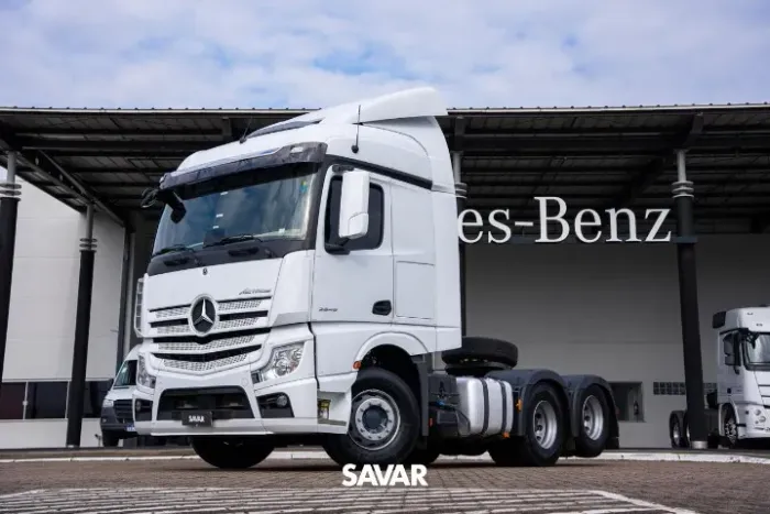Mercedes-Benz Actros 2548 LS 6X2 