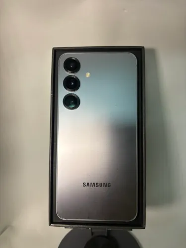 Samsung s25 128 gb 12 ram