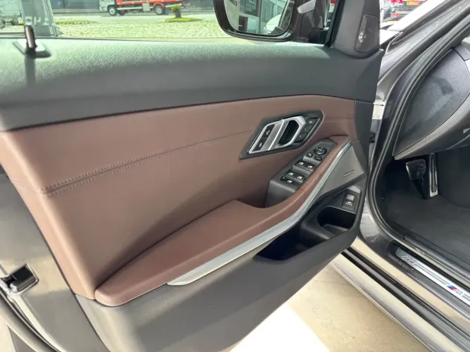 BMW 320I 320i 2022