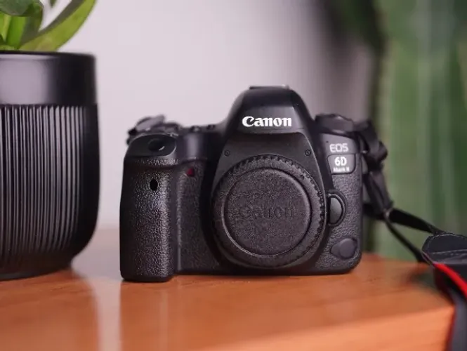 Canon 6D MARK II - 23k cliques - Em Minas Gerais
