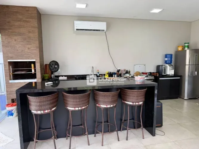 Casa à venda no Ondas Grandes  3 quartos, suíte e piscina
