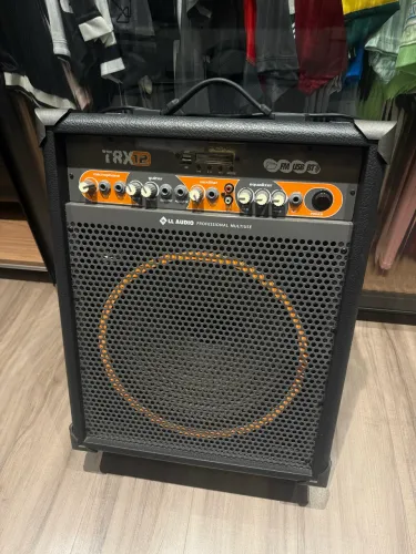 Caixa Amplificada LL Audio TRX12 - USB, Bluetooth, FM e Entradas para Microfone/Guitarra