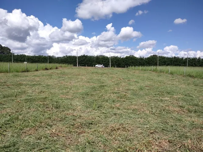 Terreno à venda, 1500 m² por R$ 270.000 - Residencial Nova Canaã - Trindade/Goiás