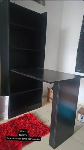 Bar/ escrivaninha