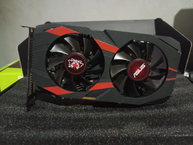 Placa de video GTX 1050 ti Cerberus