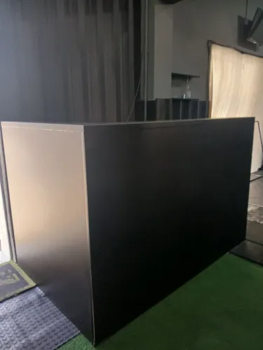 BALCÃO PARA RECEPÇÃO EM MDF.