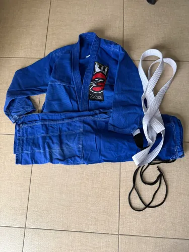 Kimono Naja jiu-jitsu azul (A1) + faixa branca (A1)