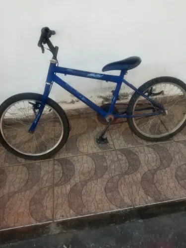 Bicicleta duas Cairu