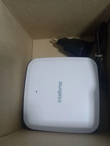 Repetidor de sinal de alarme Intelbras 8000