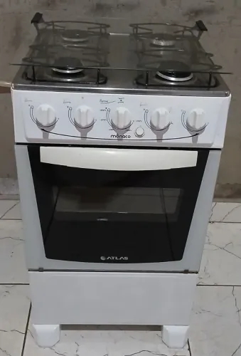 Vendo fogão 4 bocas (atlas)