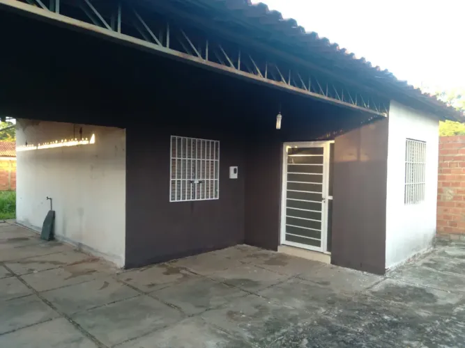 Casa a venda- Vale do Gavião