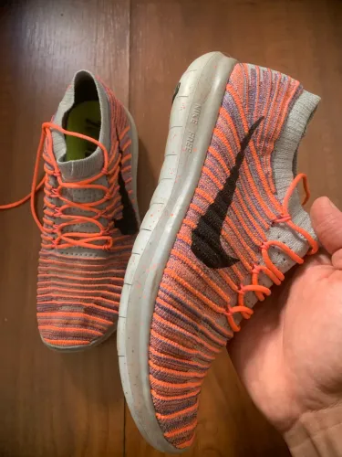 NIKE FREE RN FLYKNIT (tamanho 37br)