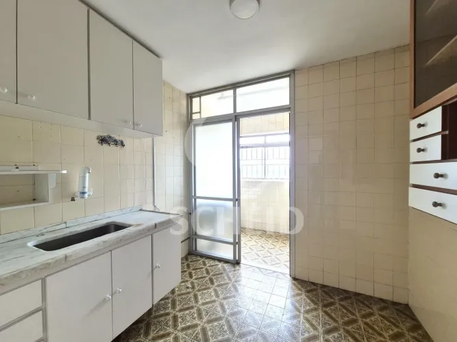Apartamento para locação de 60,00m² útil, com 2 quartos e 1 vaga na Vila Alexandria.