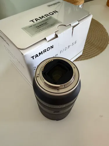 Lente tamron Sony 28 200 f2.8. /5.6