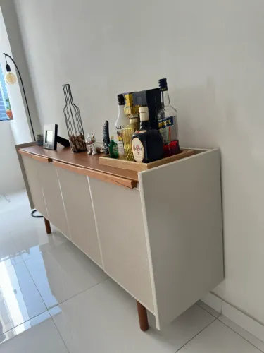 Vendo Buffet poucos meses de uso