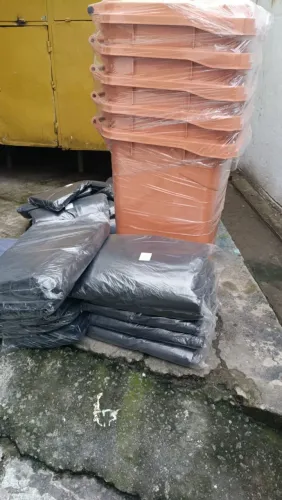 Container 240 litros