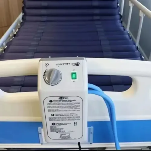 Colchão Pneumático Anti Escaras Semi Novo c/ Bomba 220V