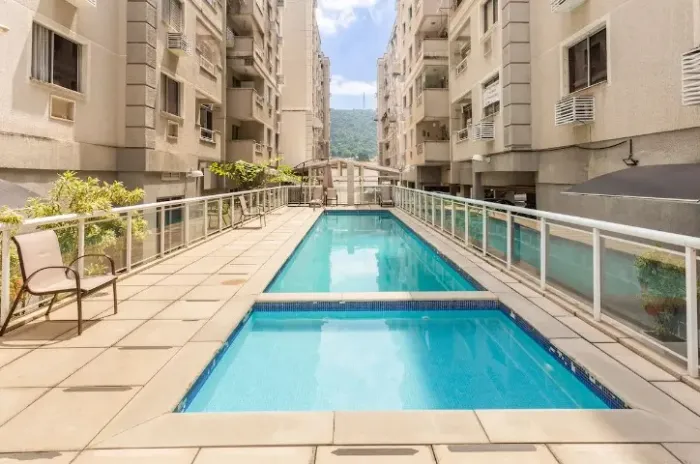 Apartamento na Taquara 2 quartos sendo 1com suíte