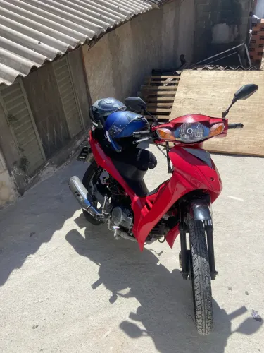 Estou vendendo ou trocando ela