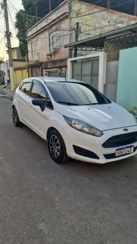 Ford Fiesta 1.5 16V Flex Mec. 5P 2015