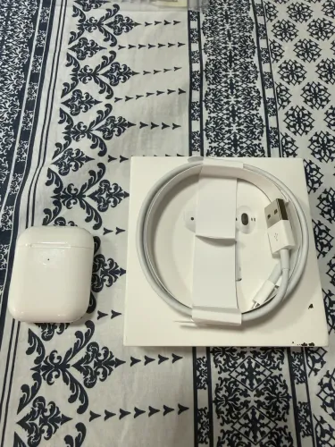 Apple AirPods 2 Wireless