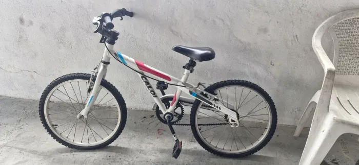 Bicicleta aro 20 calor usada