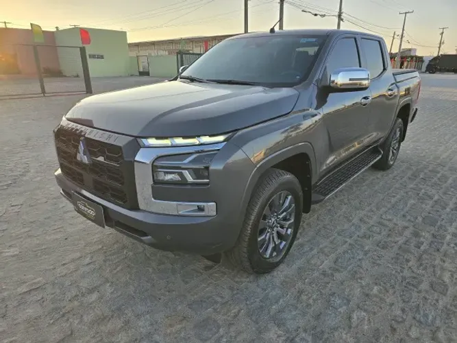 Mitsubishi TRITON HPE-S 2.4 CD 4X4 TB Diesel Aut. 2026