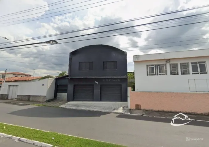 Galpão Comercial na Av. Thomaz Alves em Lorena para Locação