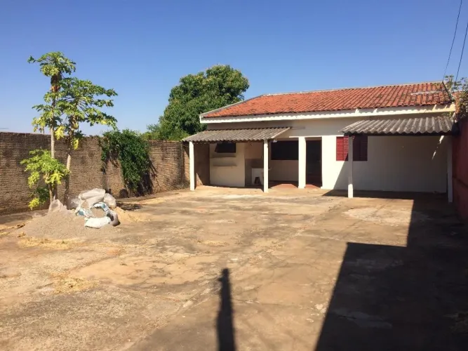 Casa 2 quartos Locação Próximo à Fundação Bradesco Marília/SP