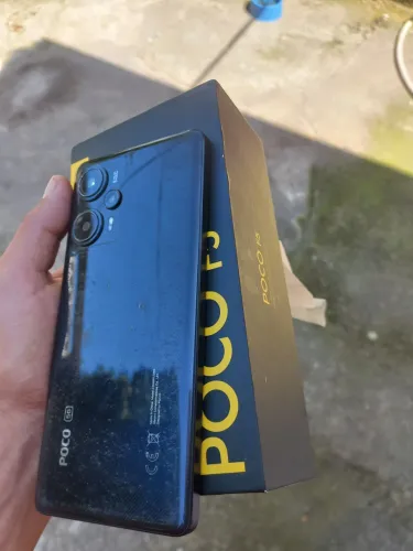 * VENDO POCO F5 5G * 256 GB + 16 RAM