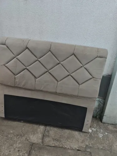 Vende-se cabeceira de cama